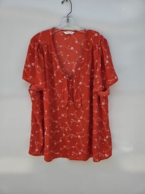 LC Lauren Conrad Red Floral Tie-Front Flutter Sleeve Blouse